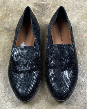 Lucky Brand Elafina Black leather snake printSlip-On Loafers Size: 7.5 thumbnail 1