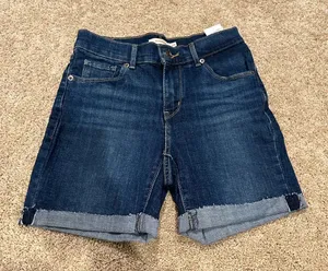 Levi’s Bermuda Shorts‎ thumbnail 1