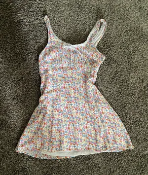 LA PacSun Hearts Dress thumbnail 1