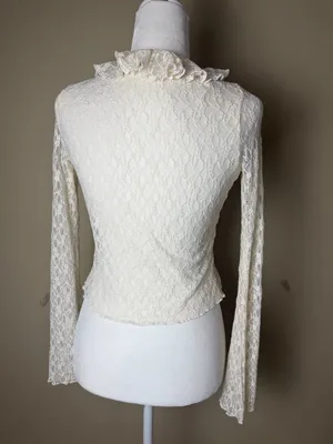 Thirty/Thirty LA Sheer Cream Lace Tie Front Ruffle Top Size XS thumbnail 4