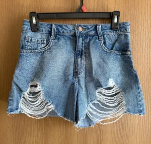 Sincerely Jules Distressed Demin Shorts 26 thumbnail 1