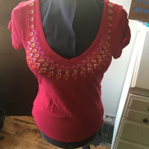 Athleta Embroidered flower neckline T-shirt thumbnail 1