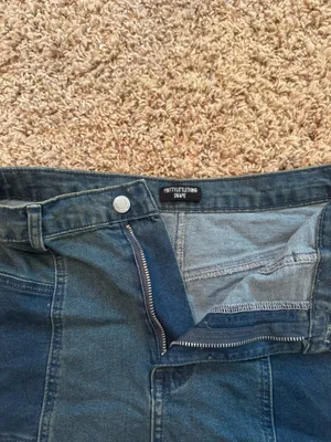 Pretty Little Thing Denim mini skirt thumbnail 4