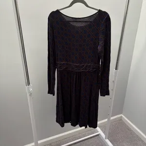 Boden Amelie Navy and Brown Geometric Print Long Sleeve Jersey Dress with Pockets thumbnail 7