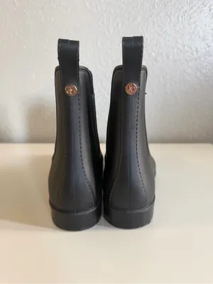 Sam Edelman Tinsley Black Cheslea Rain Matte Ankle Waterproof Booties Size 8 thumbnail 3