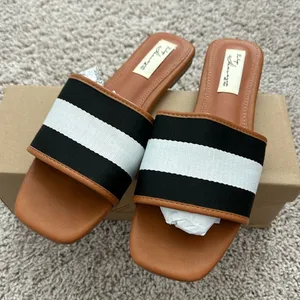 NIB Vintage Havana Lety Slides Sz 8.5 thumbnail 1