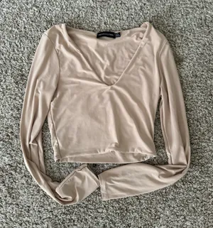 Pretty Little Thing Crop Top thumbnail 1