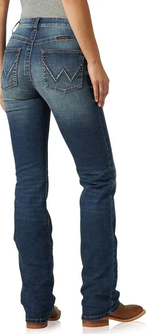 Wrangler Bootcut Jeans thumbnail 3