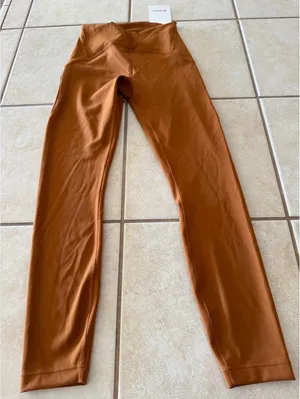 Lululemon Instill High Rise 25” Butternut Brown Size 4 NWT thumbnail 3