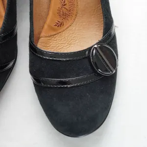 Sofft Black Suede Pumps Women Size 8 Kitten Heel Office Professional Career thumbnail 7