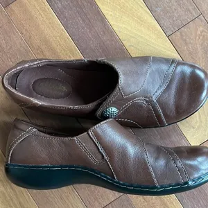 Clarks Leather Bendable Slip On Clogs Brown Size 8 Fall School Mules Comfort thumbnail 1