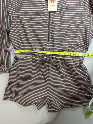 entro Taupe & White Striped Half-Zip Romper thumbnail 7