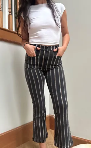 Frame Crop Flare Striped Jeans thumbnail 1