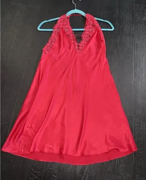 Victoria’s Secret Red Nightie Lingerie Medium Plunge Back V-Neck Lace Accents thumbnail 1