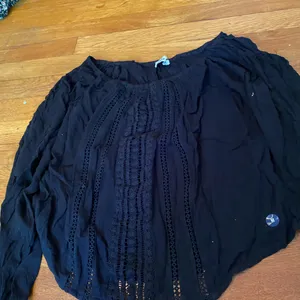 Black off the shoulder top thumbnail 1