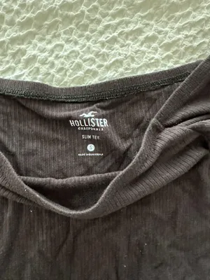 Hollister Slim Tee-Long Sleeve thumbnail 2