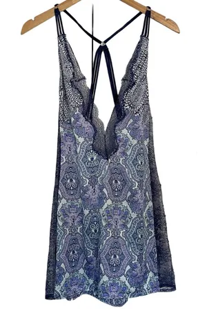 Victoria’s Secret Deep V Satin Lace Paisley Print Slip Dress Intimates Sz Medium thumbnail 1