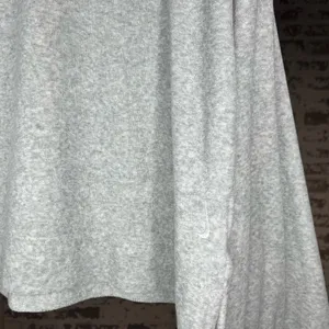 Nike | women dry fit wide sleeve cropped crewneck thumbnail 10