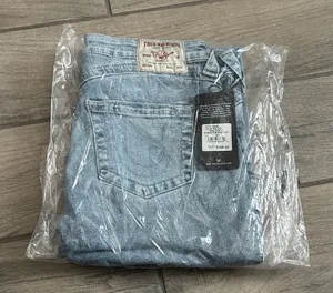 True Religion true booty perfector boot cut jeans thumbnail 1