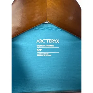 Women’s Arc’Teryx Small Grayish Blue Sports T-Shirt thumbnail 5