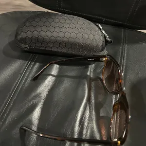 Vince Camuto Brown Sunglasses thumbnail 6