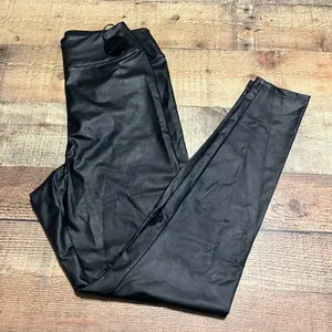 Offline by Aerie NEW Women's Black Faux Leather Pull-On Leggings Sz L Moto Biker thumbnail 1