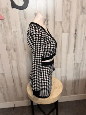SHEIN Two Piece Set Womens Extra Small Houndstooth Crop Cardigan Skirt Black Whi thumbnail 3