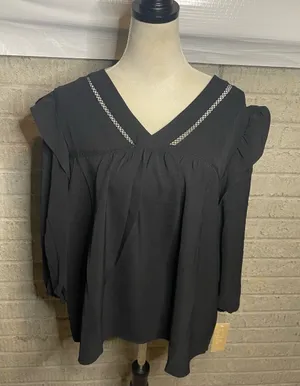 NWT Hope And Harlow Womens Black V-Neck Embroidered Ruffle Boho Blouse Size‎ XL thumbnail 1