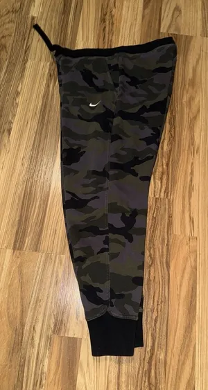 Nike Women's Sz Small S Camo Work-Out Pants Cotton Joggers Purple Green Black‎ thumbnail 1