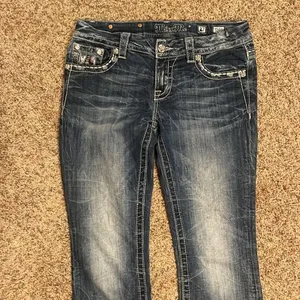 Miss me mid rise easy boot jeans size 27 thumbnail 4
