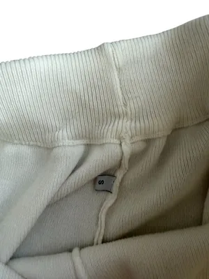 KNIT White High Waist Stretch Shorts Size Small thumbnail 3