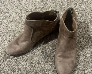 Madden Girl tan Booties - Brownie size 10M thumbnail 3