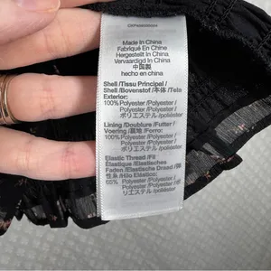 Madewell Black Pink‎ Floral Georgette Lucie Bubble Sleeve Smocked Top thumbnail 4