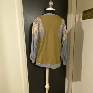 Free People We the Free Patchwork Shoulder Ribbed Long Sleeve Tee Shirt 💜🖤 thumbnail 4