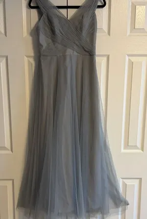 W Too by Watters Long Tulle Bridesmaid Dress Slate Gray BlueSize 6 V-Neck Gown thumbnail 1