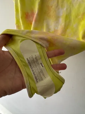 NEW!!‎ Aerie Yellow Tie Dye One Piece Full Coverage Swimsuit thumbnail 6