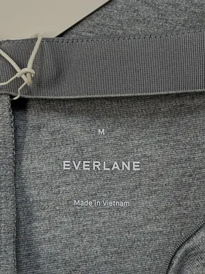 Everlane NWT Mid Heather Gray The Dream Kick Flare Ponte Pants Size Medium thumbnail 13