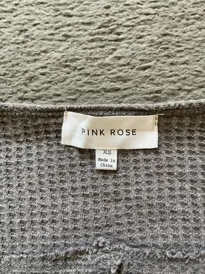 Pink Rose Gray Waffle V-Neck Pullover Sweatshirt thumbnail 4