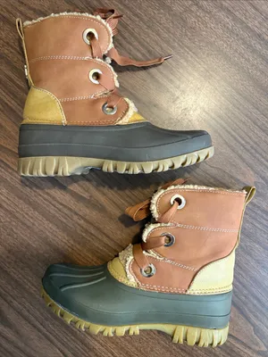Tommy Hilfiger Size 7 Duck Boots Faux Shearling Lined Waterproof thumbnail 5