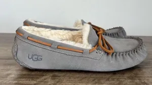 Ugg Dakota Women's Slipper Pewter Colorway Size 10 SKU#24514 thumbnail 3