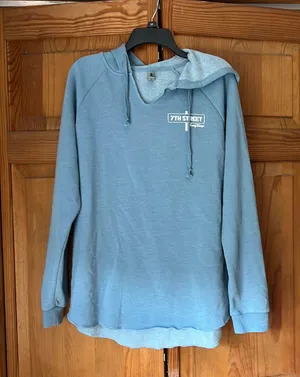Gildan sweatshirt thumbnail 1