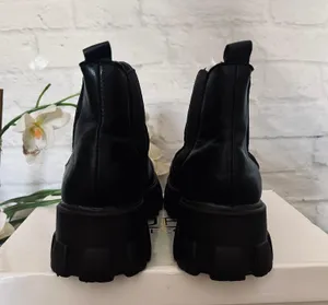 Boutique Lug Sole Boots thumbnail 5