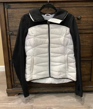 Puffer Jacket thumbnail 1