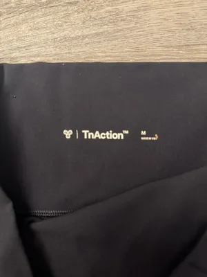 Aritzia TnAction biker shorts thumbnail 3