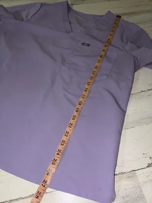 Figs Women's V-Neck Scrub Top in Lavender Size XL thumbnail 10