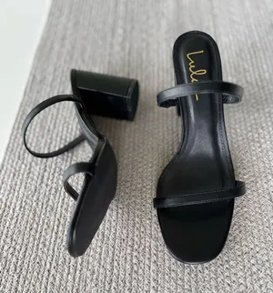 Lulu's Black Double-Strap Block Heel Sandals Size 8 thumbnail 1