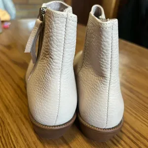 J. Crew Frankie Tumbled Leather Ankle Booties Beige Women’s Size 8 thumbnail 5