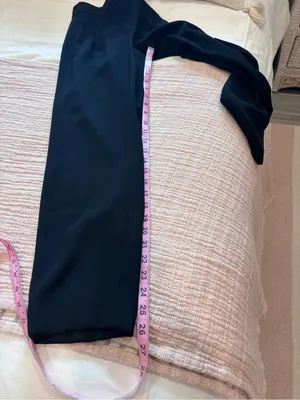 Aritzia Babaton Black Cohen Pleat Front Pants size 8 thumbnail 9