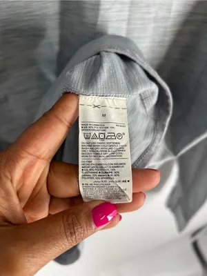 Old Navy Active Go-Dry Gray Hooded Athletic Pullover Top Size M thumbnail 7