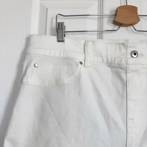 Spanx NEW SPANXshape EveryWear Wide Leg Jeans in Chalk Shaping Office Career Size 3X thumbnail 8